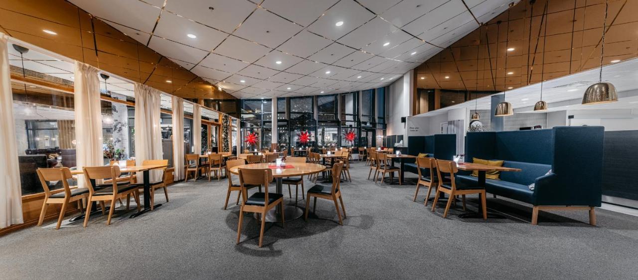 Hotell Bjoerken Umea Bagian luar foto