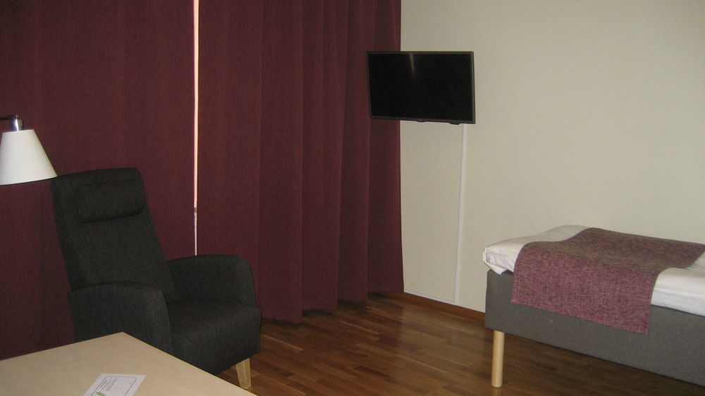 Hotell Bjoerken Umea Bagian luar foto