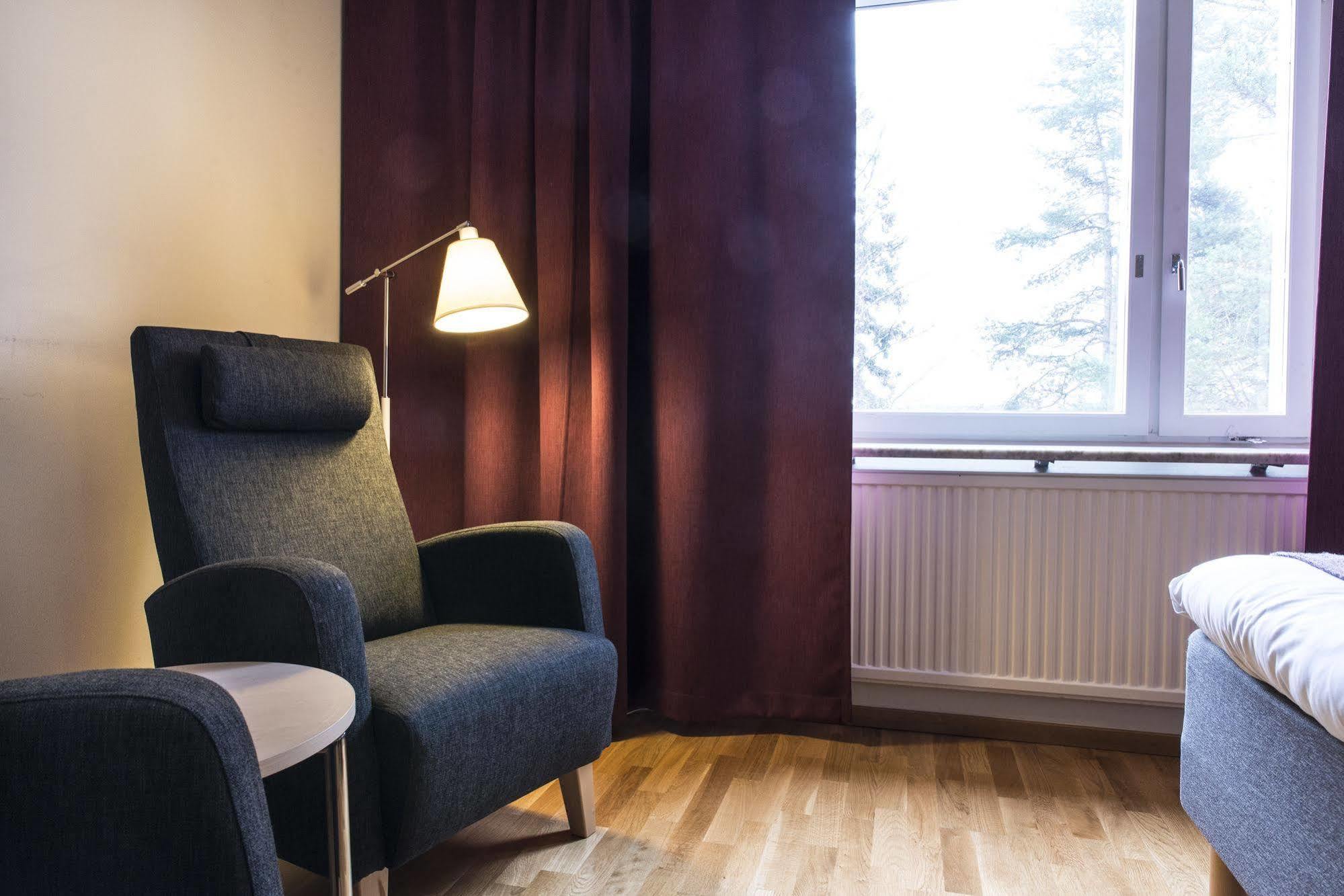 Hotell Bjoerken Umea Bagian luar foto